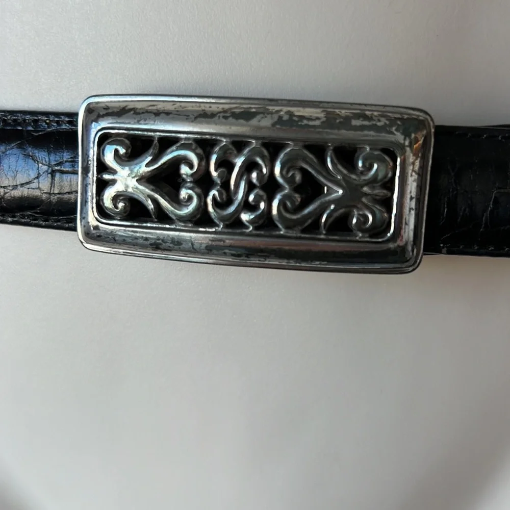 BRIGHTON Embossed Leather Alligator pattern Silver tone Buckle and Tip​